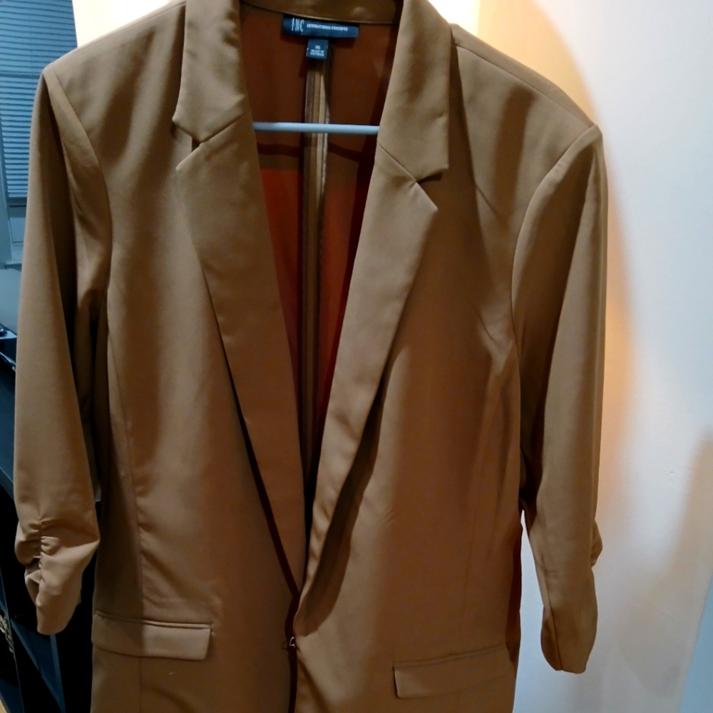 XL INC brown blazer